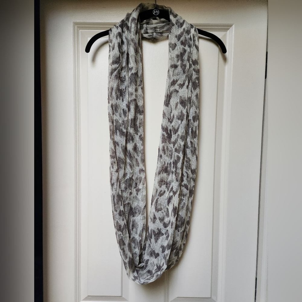 LOFT Gray Leopard Print Infinity Scarf
